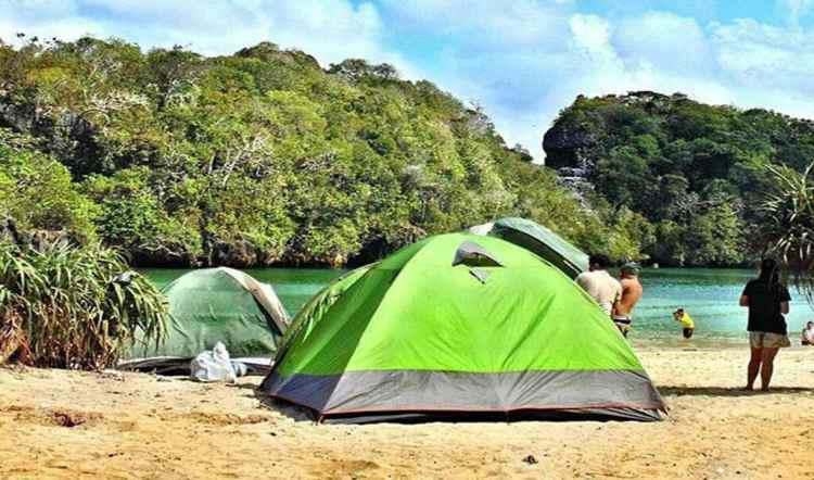 Malang Pride: Menilik Wisata di Malang, Malang Ada Goa Sama Pulau?