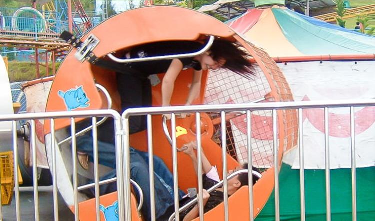 Rolling Stone, Wahana di Mikie Holiday Funland yang Viral di Medsos. Katanya Relate Sama Kehidupan