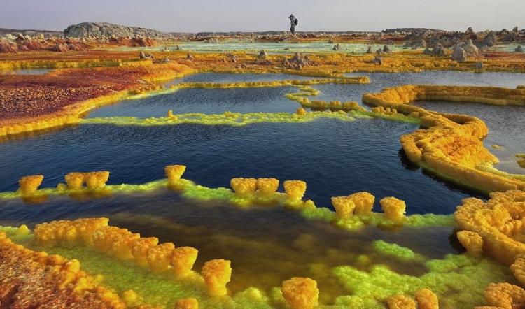 Depresi Danakil di Ethiopia. Daratan Terpanas di Bumi Tapi Sangat Diminati Para Traveler