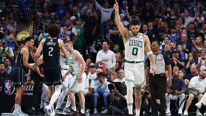 Luka Doncic Fouls Out, Inikah Akhir dari Dallas Mavericks?